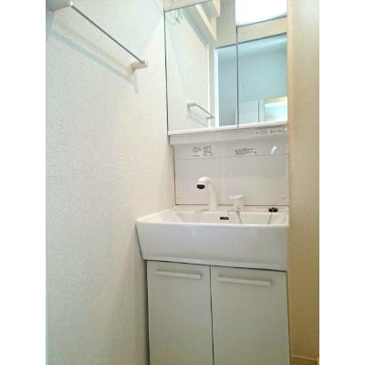 ｎａｌｕⅢ 101【管理NO：1-025205003-01010】 ★家具家電は申し込み後に搬入します★の物件画像