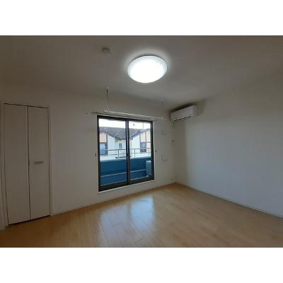 メゾン・ド・ＺＵＫＡ 202【管理NO：1-021581701-02020】 ★家具家電は申し込み後に搬入します★の物件画像