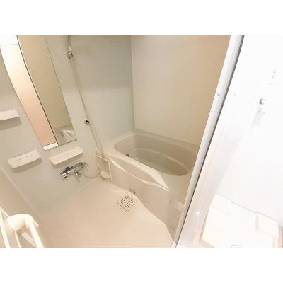 レジオン・ドヌール 103【管理NO：1-021009701-01030】 ★家具家電は申し込み後に搬入します★の物件画像