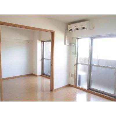 マンション　グランデ　カナバ 101【管理NO：1-014857601-01010】 ★家具家電は申し込み後に搬入します★の物件画像