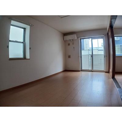 モ・メゾンＷ 101【管理NO：1-014674302-01010】 ★家具家電は申し込み後に搬入します★の物件画像