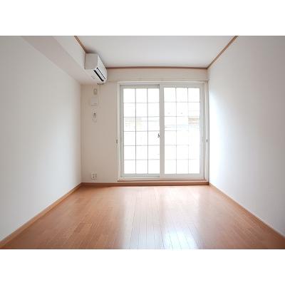 サンリット　グローブＡ棟 102【管理NO：1-012447701-01020】 ★家具家電は申し込み後に搬入します★の物件画像