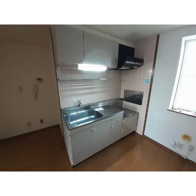 スカイフィールドα 203【管理NO：1-007672801-02030】 ★家具家電は申し込み後に搬入します★の物件画像