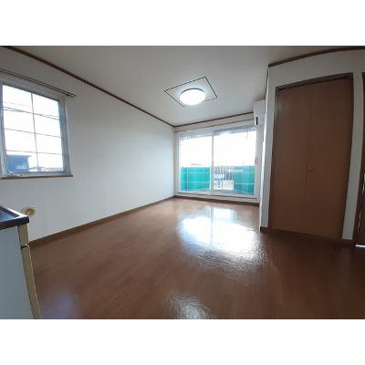 オクトパスガーデン 204【管理NO：1-007481701-02040】 ★家具家電は申し込み後に搬入します★の物件画像