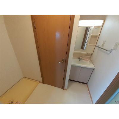 オクトパスガーデン 204【管理NO：1-007481701-02040】 ★家具家電は申し込み後に搬入します★の物件画像