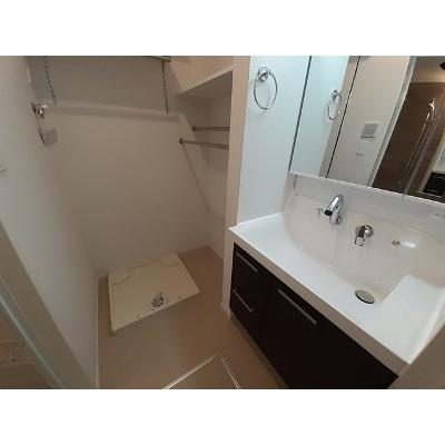 ロークアル 206【管理NO：1-027514401-02060】 ★家具家電は申し込み後に搬入します 2026年07月中旬入居可能の物件画像