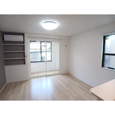 ソルナシエンテ　イースト 103【管理NO：1-028064801-01030】 ★家具家電は申し込み後に搬入します★の物件画像