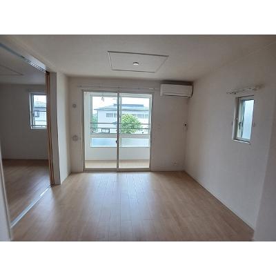 グランド　ソレイユ 201【管理NO：1-021984601-02010】 ★家具家電は申し込み後に搬入しますの物件画像