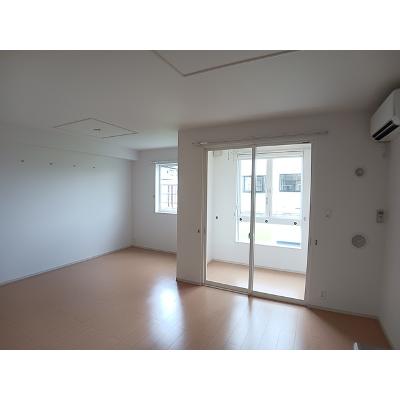 ミルローズ　Ｙ 105【管理NO：1-020279101-01050】 ★家具家電は申し込み後に搬入します★の物件画像