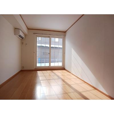 メゾンパラディ 102【管理NO：1-012076601-01020】 ★家具家電は申し込み後に搬入しますの物件画像