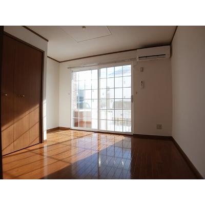 リヴィエール 114【管理NO：1-011049501-01040】 ★家具家電は申し込み後に搬入します★の物件画像