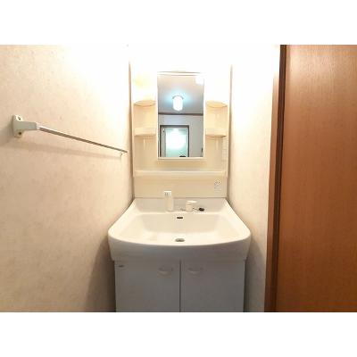 リヴィエール 114【管理NO：1-011049501-01040】 ★家具家電は申し込み後に搬入します★の物件画像