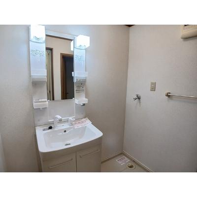 プリマベーラ 204【管理NO：1-010249701-02040】 ★家具家電は申し込み後に搬入しますの物件画像
