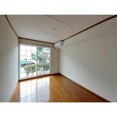 プリマベーラ 102【管理NO：1-010249701-01020】 ★家具家電は申し込み後に搬入します★の物件画像