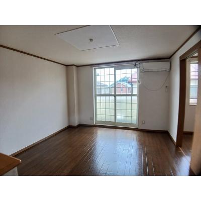 グリーンウッズ 121【管理NO：1-009778501-02010】 ★家具家電は申し込み後に搬入します★ ★2026年10月下旬入居可能★の物件画像