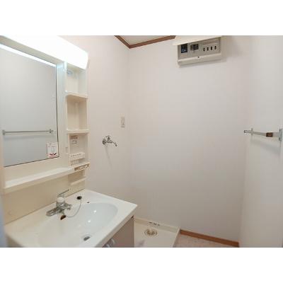 サンシャインヒルズＡ 103【管理NO：1-007896501-01030】 ★家具家電は申し込み後に搬入しますの物件画像