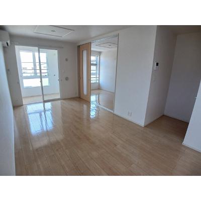 ソレイユ米沢 204【管理NO：1-021270801-02040】 ★家具家電は申し込み後に搬入します 2026年07月中旬入居可能の物件画像