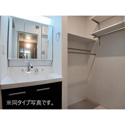 コージーハウス　ファミリアＥ 201【管理NO：1-028035701-02010】 ★家具家電は申し込み後に搬入します★ ★2026年09月上旬入居可能★の物件画像
