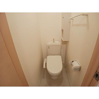 シャングリラ　越後屋 201【管理NO：1-017966201-02010】 ★家具家電は申し込み後に搬入しますの物件画像