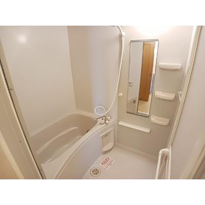 イースト・リヴァー 104【管理NO：1-013044901-01040】 ★家具家電は申し込み後に搬入しますの物件画像