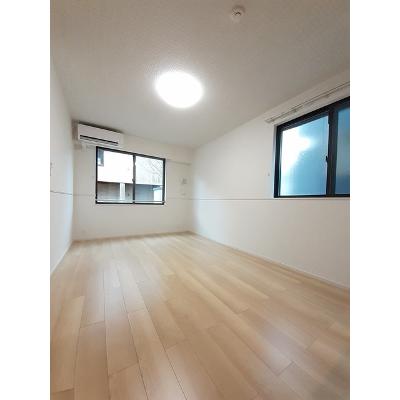 アッセンブル 102【管理NO：1-027294301-01020】 ★家具家電は申し込み後に搬入します 2026年08月上旬入居可能の物件画像