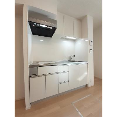 モダン・プリムローズ 101【管理NO：1-027181601-01010】 ★家具家電は申し込み後に搬入します★の物件画像