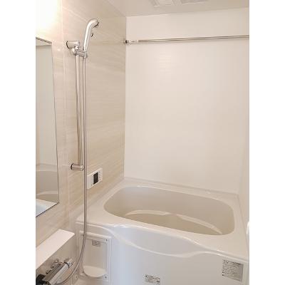 シャトーブランシェ　Ⅴ 101【管理NO：1-027124401-01010】 ★家具家電は申し込み後に搬入しますの物件画像