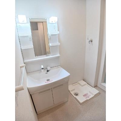 エスポワールⅡ 103【管理NO：1-021131501-01030】 ★家具家電は申し込み後に搬入します★の物件画像