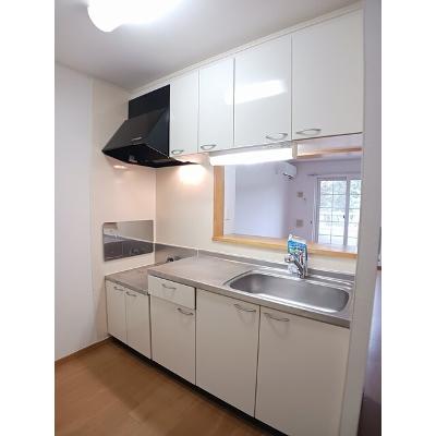 グランソレイユＫＯ　Ⅲ 201【管理NO：1-014200103-02010】 ★家具家電は申し込み後に搬入しますの物件画像