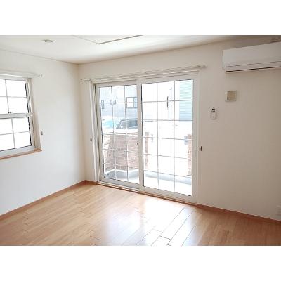 クリスタルコートＡ 103【管理NO：1-014005701-01030】 ★家具家電は申し込み後に搬入しますの物件画像