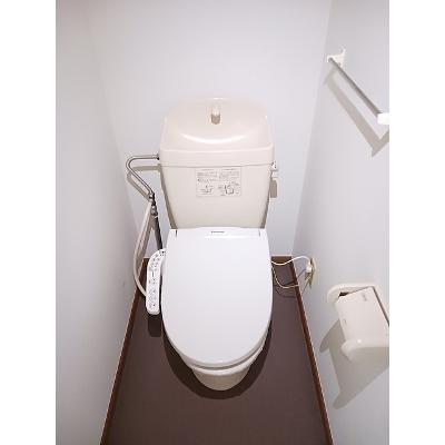 フォレスト・グリーン 205【管理NO：1-011208301-02040】 ★家具家電は申し込み後に搬入します★の物件画像