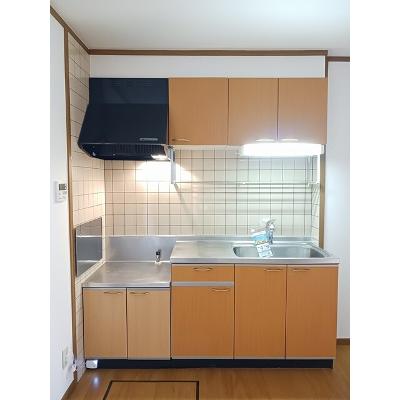エスコーポ 102【管理NO：1-010238201-01020】 ★家具家電は申し込み後に搬入します★の物件画像