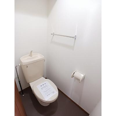 エスコーポ 102【管理NO：1-010238201-01020】 ★家具家電は申し込み後に搬入します★の物件画像