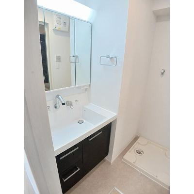 ブラン 202【管理NO：1-028373201-02020】 ★家具家電は申し込み後に搬入します★の物件画像