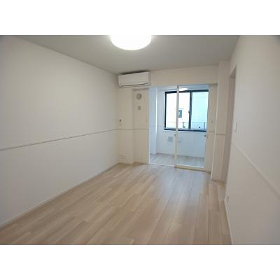 ブラン 103【管理NO：1-028373201-01030】 ★家具家電は申し込み後に搬入します★の物件画像