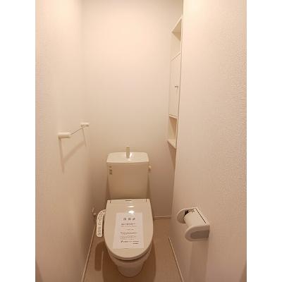 ピン・ツリー 101【管理NO：1-022690701-01010】 ★家具家電は申し込み後に搬入しますの物件画像