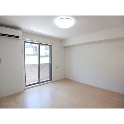 ウィステリア　トレリス 105【管理NO：1-022425101-01040】 ★家具家電は申し込み後に搬入します★の物件画像