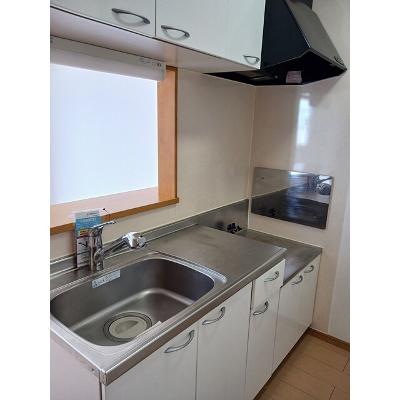 フローラ・スクエア 201【管理NO：1-015442501-02010】 ★家具家電は申し込み後に搬入しますの物件画像