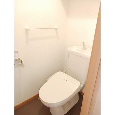 フローラ・スクエア 201【管理NO：1-015442501-02010】 ★家具家電は申し込み後に搬入しますの物件画像