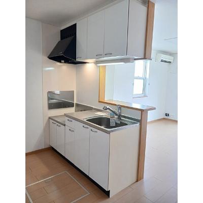 アウローラ 105【管理NO：1-015287001-01040】 ★家具家電は申し込み後に搬入しますの物件画像
