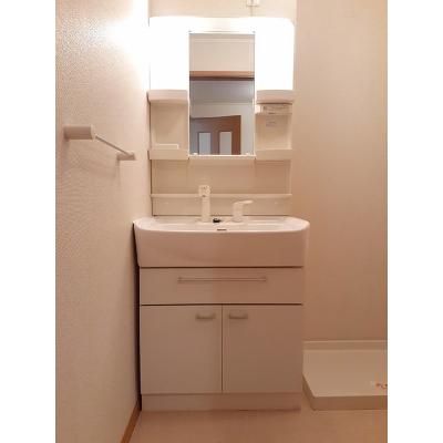 グランソレイユ諏訪Ⅱ 105【管理NO：1-013868202-01040】 ★家具家電は申し込み後に搬入します★の物件画像