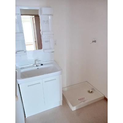 アンジュ 201【管理NO：1-013604701-02010】 ★家具家電は申し込み後に搬入します★の物件画像