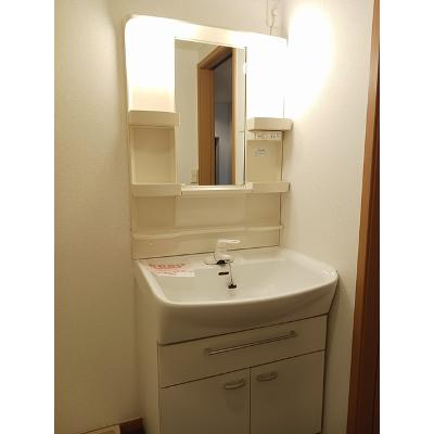 リリアンハイム 205【管理NO：1-013034101-02040】 ★家具家電は申し込み後に搬入します★の物件画像