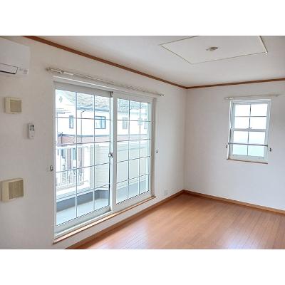 ポワール 201【管理NO：1-012693001-02010】 ★家具家電は申し込み後に搬入します★の物件画像