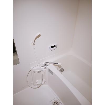 アンソレイエメゾンＥ 201【管理NO：1-012102201-02010】 ★家具家電は申し込み後に搬入します★の物件画像