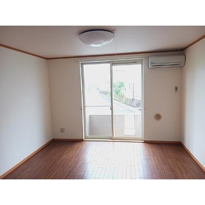 プロムナードＮ・Ⅰ 101【管理NO：1-011934101-01010】 ★家具家電は申し込み後に搬入しますの物件画像