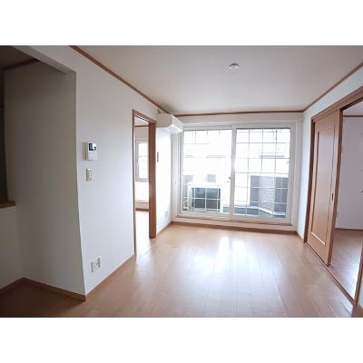 リーヴ・メゾンⅢ 201【管理NO：1-011409102-02010】 ★家具家電は申し込み後に搬入しますの物件画像