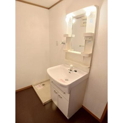 リーヴ・メゾンⅢ 201【管理NO：1-011409102-02010】 ★家具家電は申し込み後に搬入しますの物件画像