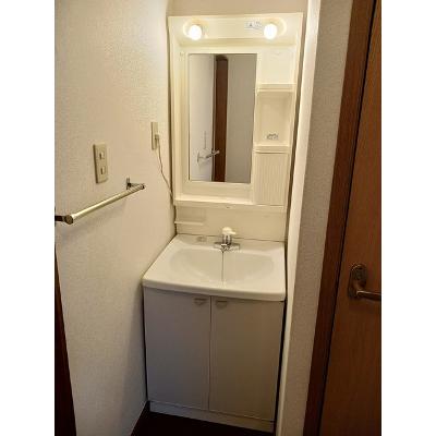 アトリオハウス 203【管理NO：1-010222001-02030】 ★家具家電は申し込み後に搬入します★の物件画像