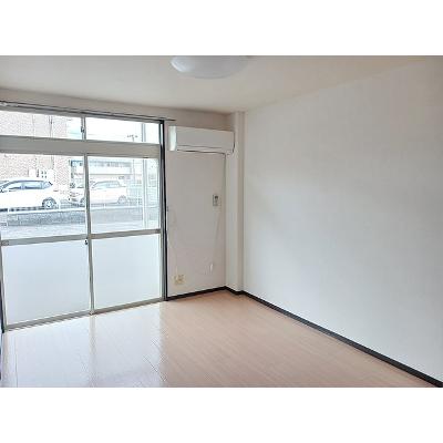 シティハイツカトウ 102【管理NO：1-002670101-01020】 ★家具家電は申し込み後に搬入しますの物件画像